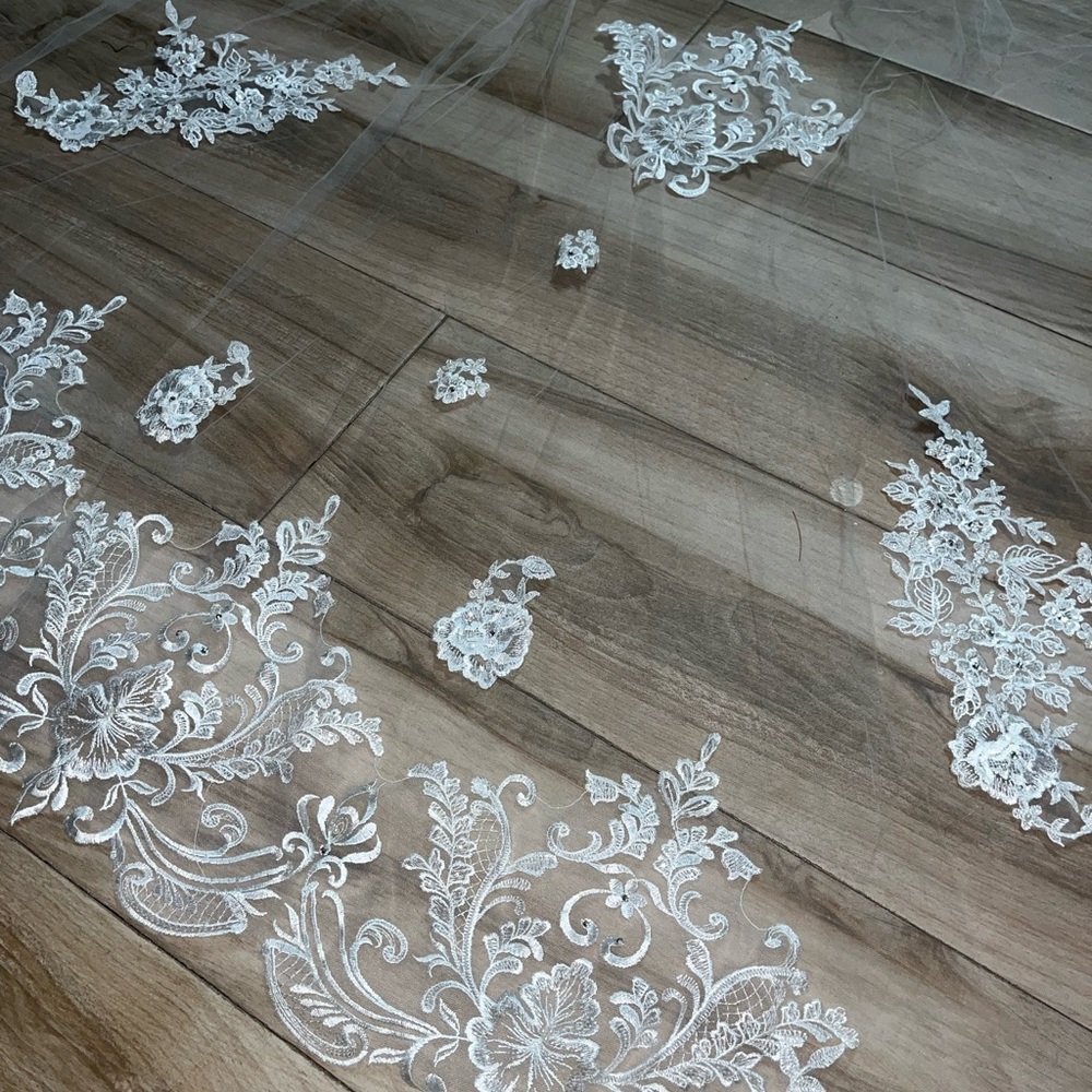 Castle couture wedding veil